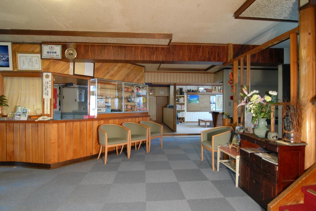 Yamakyuso Hotel Otari Bagian luar foto